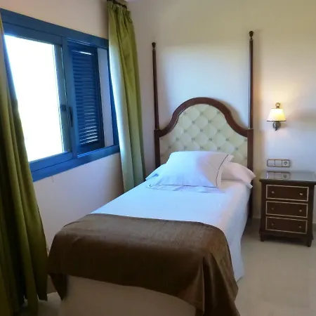 Golf Hotel 4*