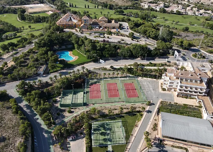 Hotel Golf 4*