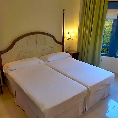 Hotel Golf 4*