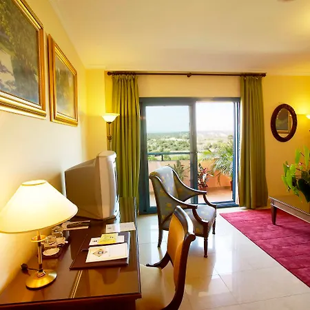Golf Hotel 4*