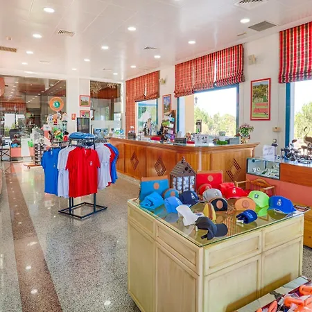 Otel Golf 4*