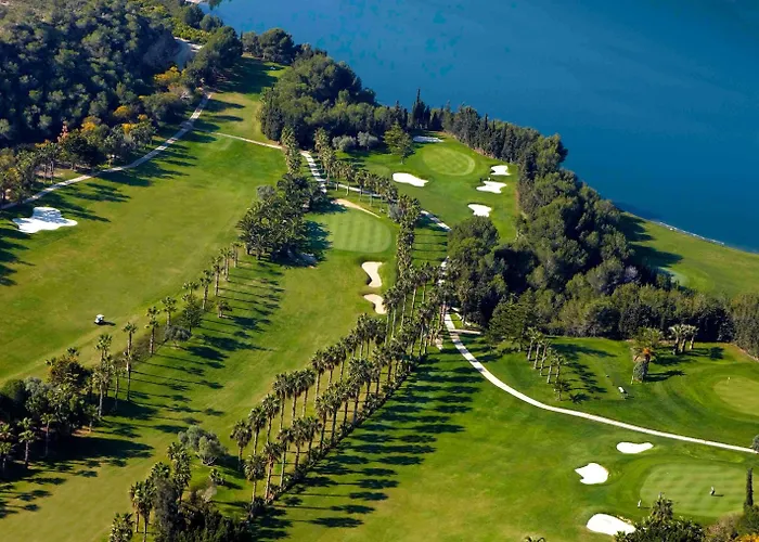 Отель Golf